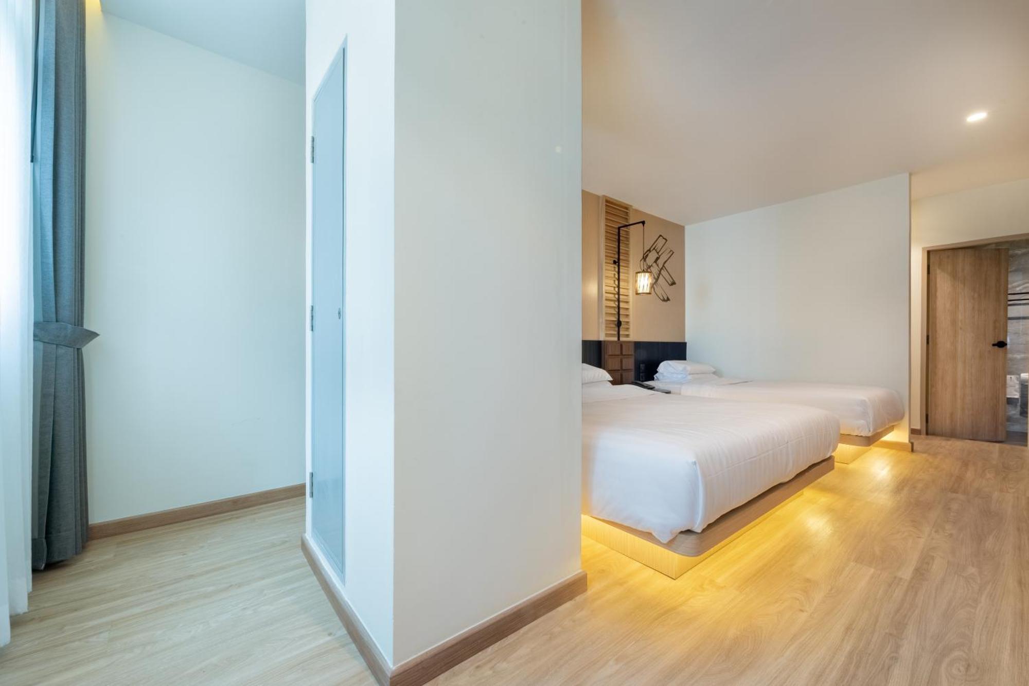 Phra Nakhon Poshtel Hostel Банкок Екстериор снимка